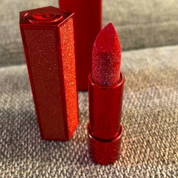NEW Hank & Henry Satin Cream Lipstick In Te Amo - Picture 7 of 15